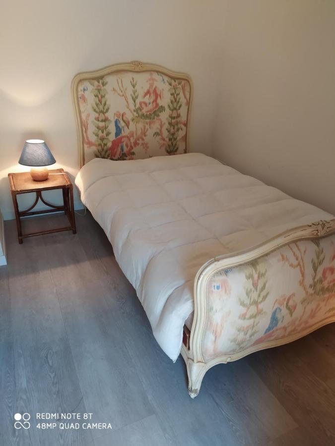 La grande maison dans la prairie Caille Extérieur photo